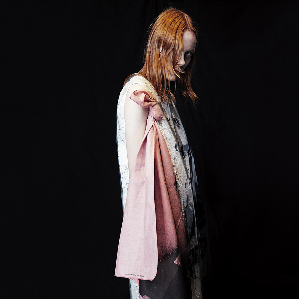look 14 of 84