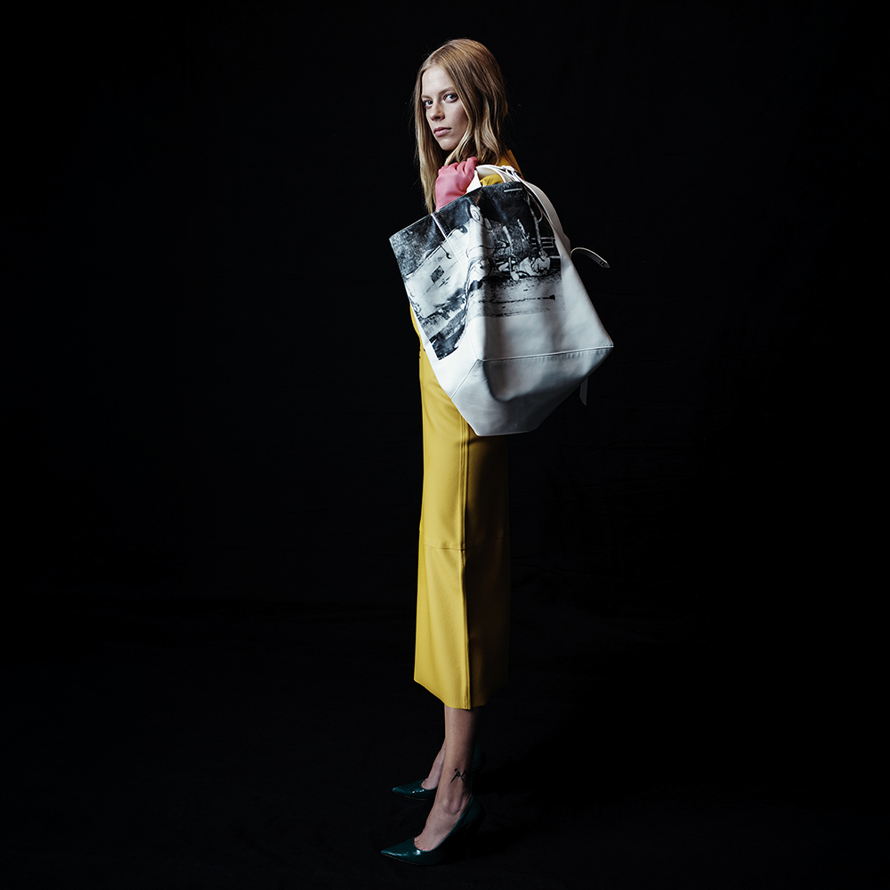 look 52 of 84