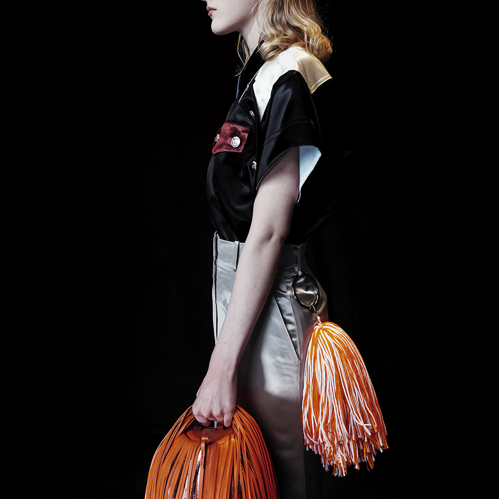 look 80 of 84