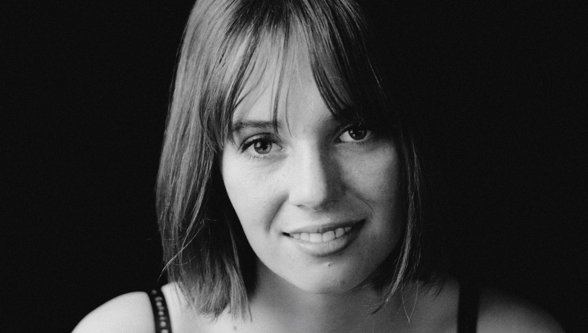 Watch Maya Hawke's Video