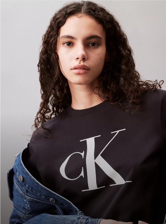 Calvin Klein Women’s Performance Split-Back T-Shirt Tops, Orange,  Large 
