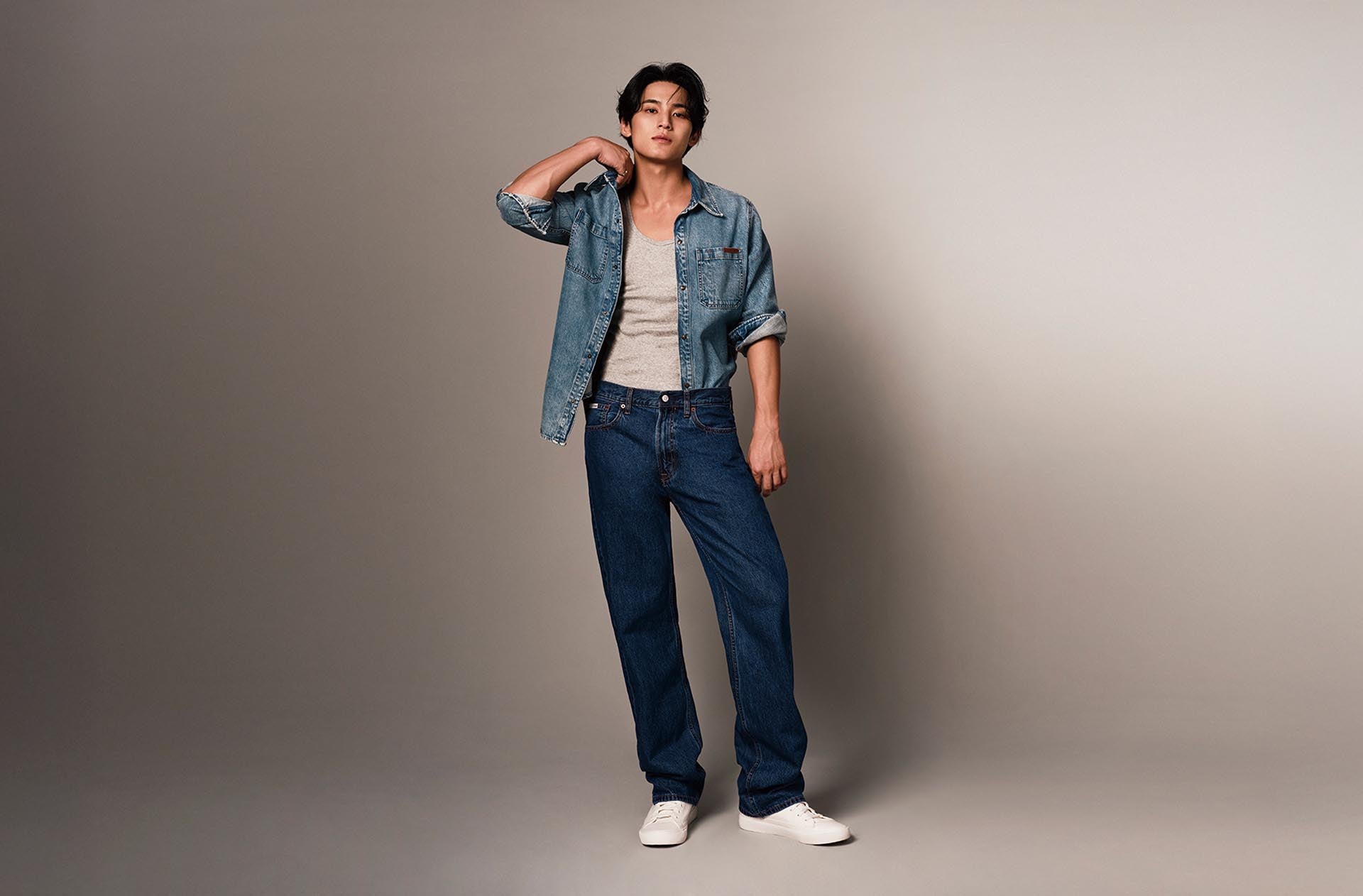 Mingyu wearing Calvin Klein Denim