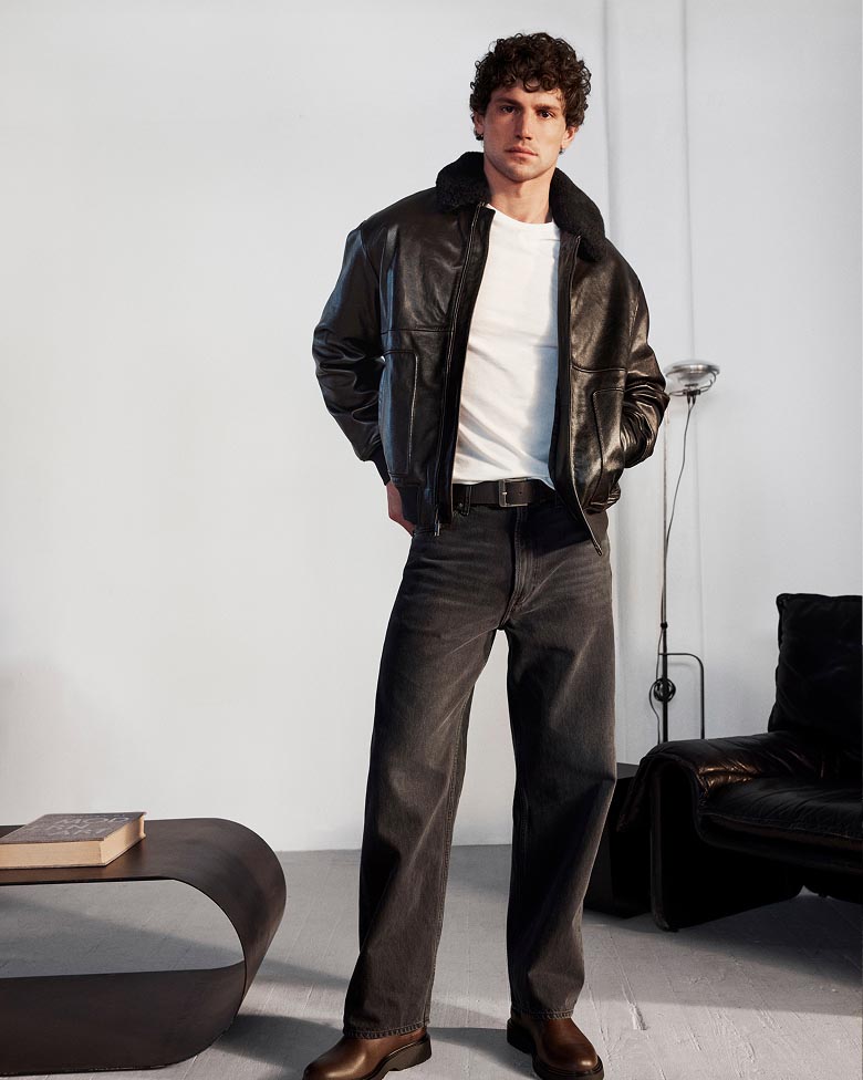 Model posing in the Baggy Jean